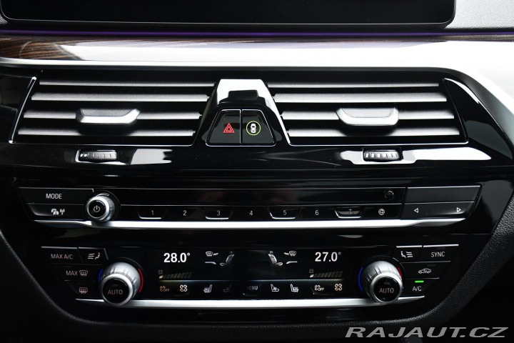 BMW 5 530d xD MSPORT ČR PANO TA 2021