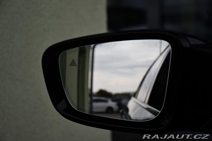 BMW 5 530d xD MSPORT REZERVACE 2021