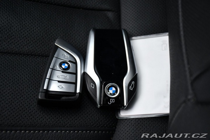 BMW 5 530d xD MSPORT REZERVACE 2021
