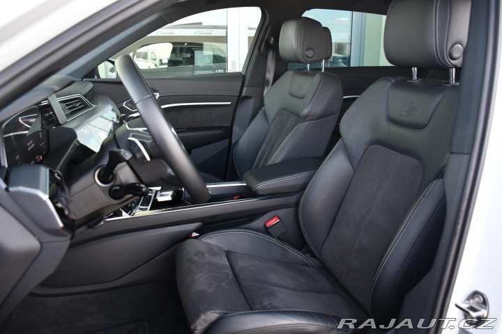Audi e-tron 50 S-LINE K360 REZERVACE 2020