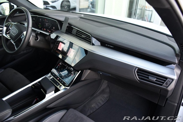 Audi e-tron 50 S-LINE K360 REZERVACE 2020