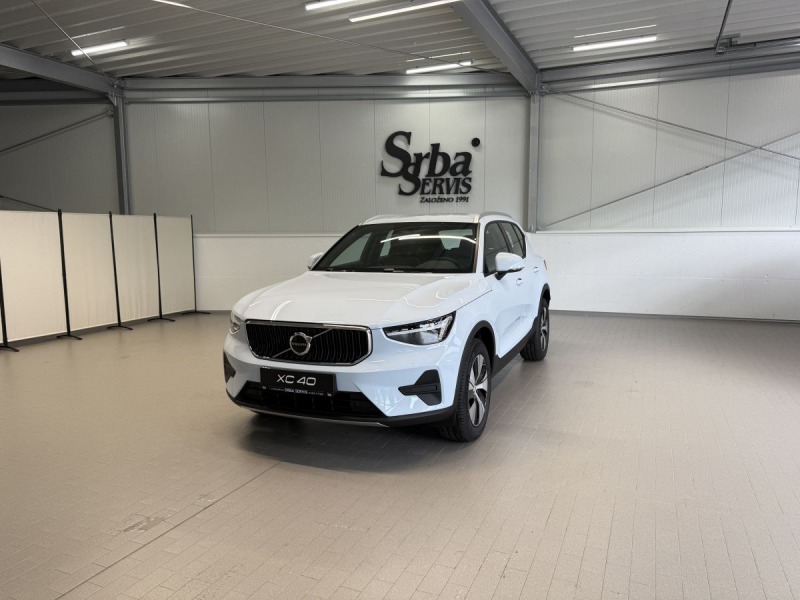 Volvo XC40 B3 2.0L 163 HP AT7 FWD CO