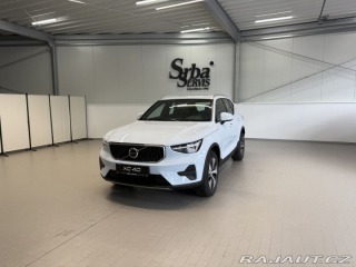 Volvo XC40 B3 2.0L 163 HP AT7 FWD CO 2026