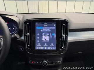 Volvo XC40 B3 2.0L 163 HP AT7 FWD CO 2026