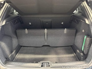 Volvo XC40 B3 2.0L 163 HP AT7 FWD CO 2026