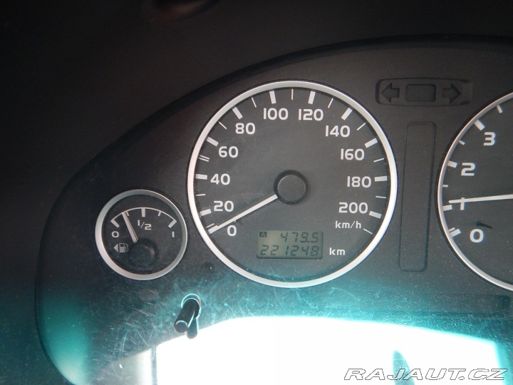 Mitsubishi Space Star 1.6i, 72 kW, KLIMA 2005