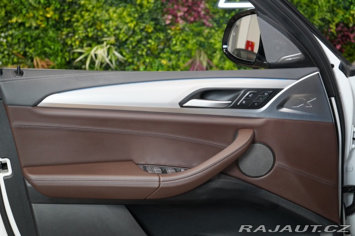 BMW iX3 RWD*HUD*TAŽNÉ*H/K*ACC*PAN 2021