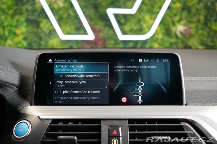 BMW iX3 RWD*HUD*TAŽNÉ*H/K*ACC*PAN 2021