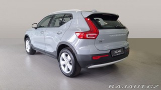 Volvo XC40 B3 2.0L 163 HP AT7 FWD CO 2026
