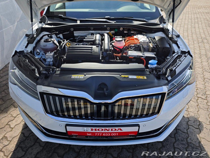 Škoda Superb iV 1.4 TSi Style Plug-in 2024