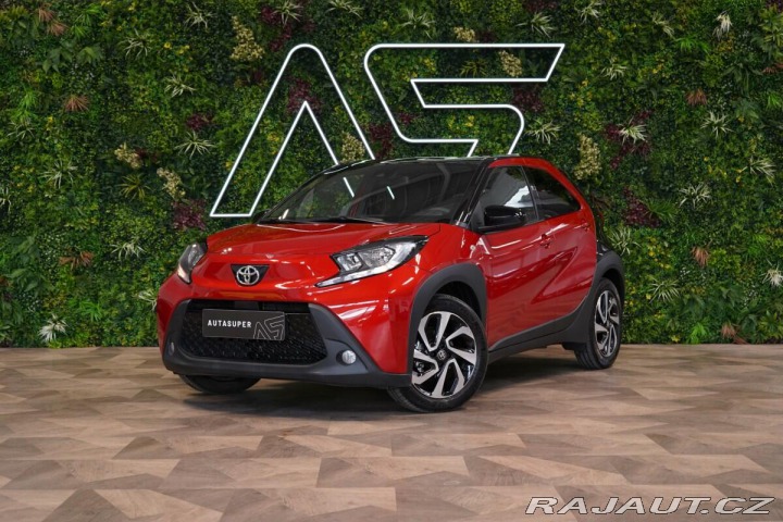 Toyota Aygo 1.0*M/T*CARPLAY*DAB*KAMER 2024