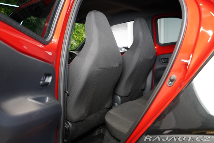 Toyota Aygo 1.0*M/T*CARPLAY*DAB*KAMER 2024