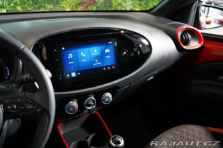 Toyota Aygo 1.0*M/T*CARPLAY*DAB*KAMER 2024