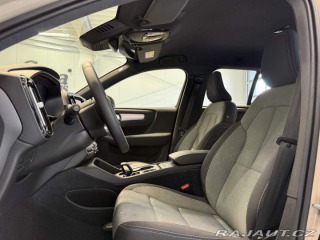Volvo XC40 B3 2.0L 163 HP AT7 FWD CO 2026