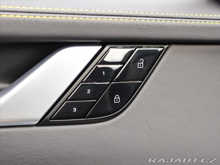 Porsche 911 3,0 V6 331kW 7MAN DPH Car 2021