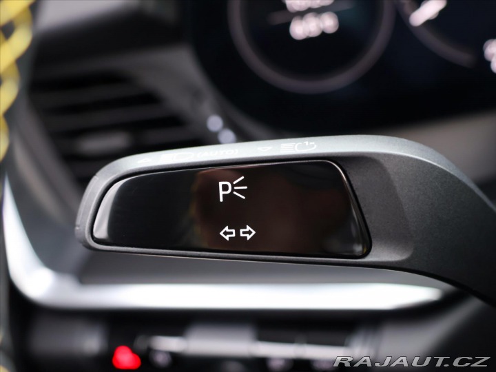 Porsche 911 3,0 V6 331kW 7MAN DPH Car 2021