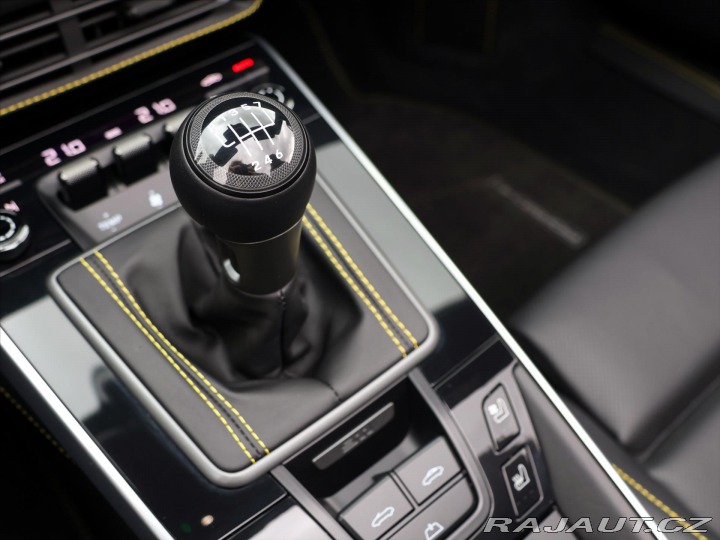 Porsche 911 3,0 V6 331kW 7MAN DPH Car 2021