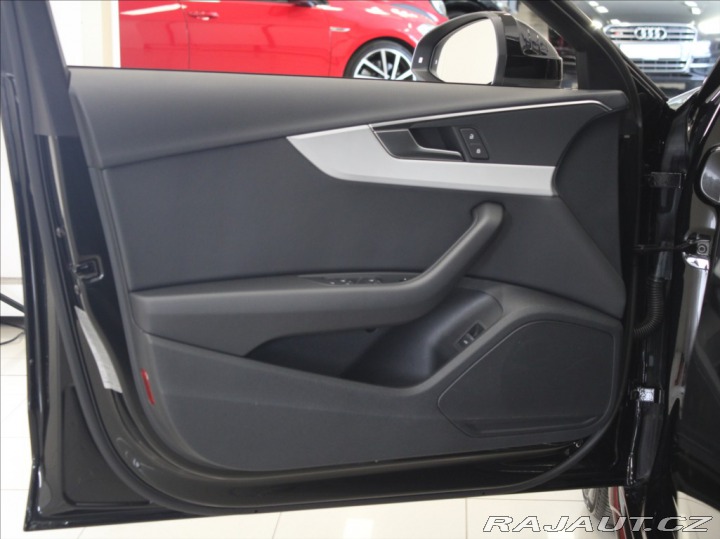 Audi A4 2,0 TFSi 150kW Avant ACC 2023