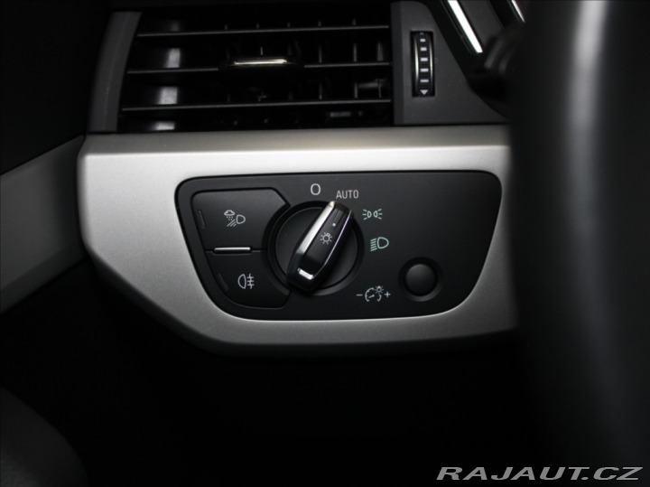 Audi A4 2,0 TFSi 150kW Avant ACC 2023