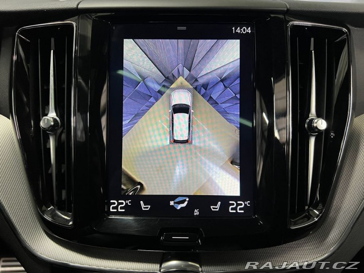 Volvo XC60 T8 AWD R-DESIGN, WEBASTO, 2020