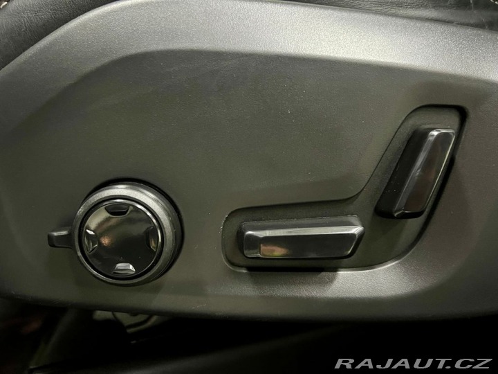 Volvo XC60 T8 AWD R-DESIGN, WEBASTO, 2020