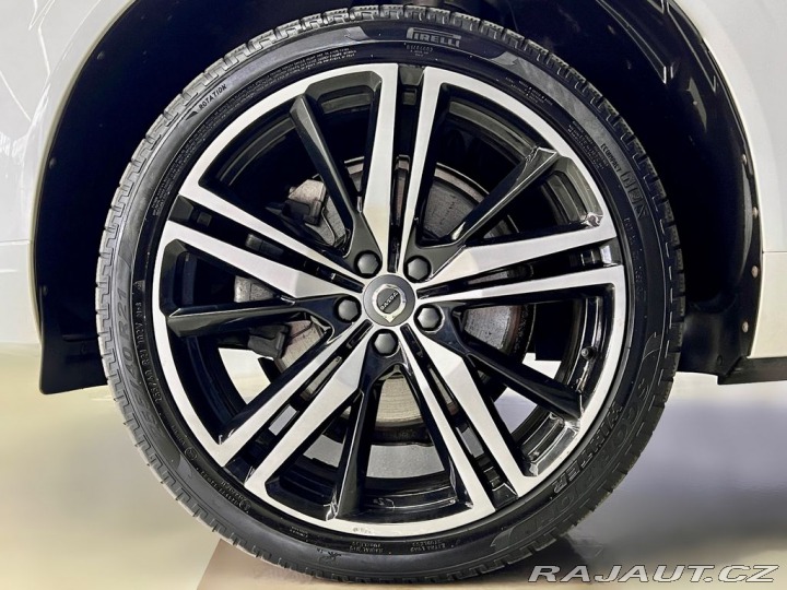 Volvo XC60 T8 AWD R-DESIGN, WEBASTO, 2020