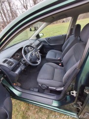 Honda Civic 1,6   i - vtec 5D hatchba 2001