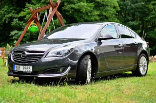 Opel Insignia 1,6   TURBO - OPC