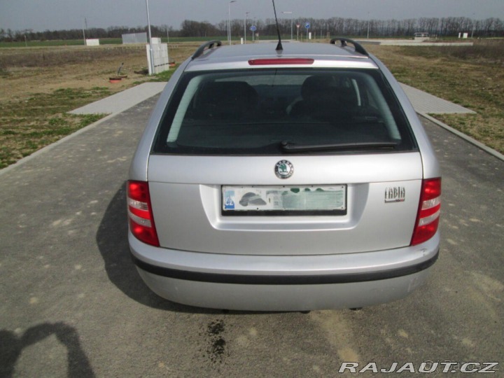 Škoda Fabia 1,4   16V 59 kW r.v. 5/20 2007