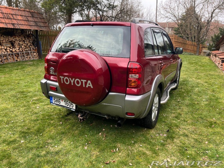 Toyota RAV4 D-4D 4x4 diesel, 85 kW 2005