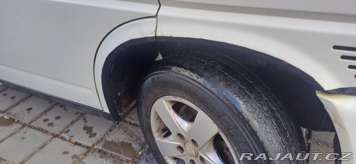 Volkswagen Caravelle 2,5   T4 tdi 75kw long 1800