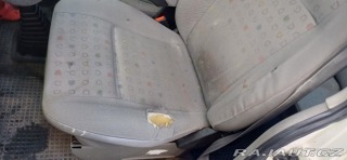 Volkswagen Caravelle 2,5   T4 tdi 75kw long 1800