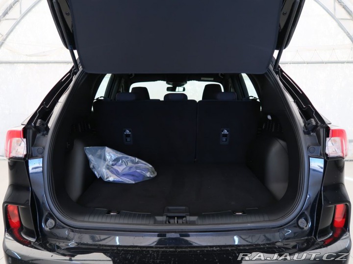 Ford Kuga 2.0EcoBlue,88kW,ST-LINE,A 2023