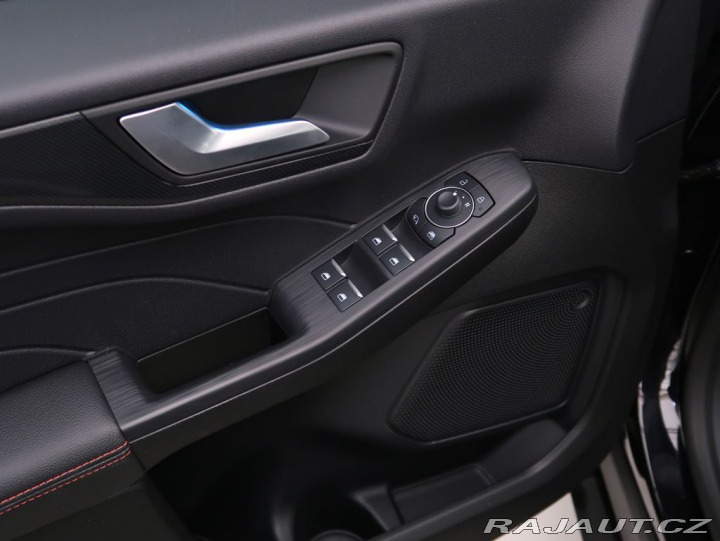 Ford Kuga 2.0EcoBlue,88kW,ST-LINE,A 2023