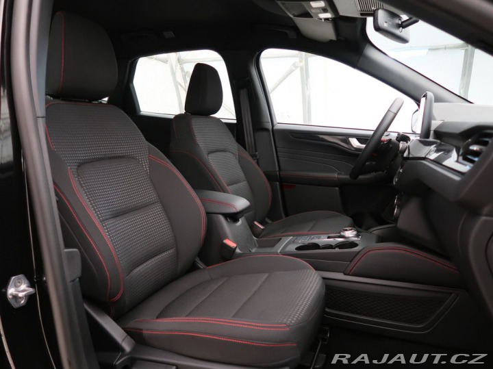 Ford Kuga 2.0EcoBlue,88kW,ST-LINE,A 2023