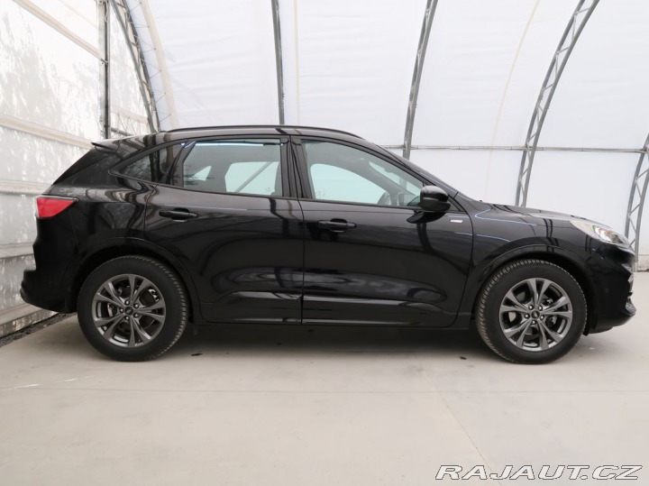 Ford Kuga 2.0EcoBlue,88kW,ST-LINE,A 2023