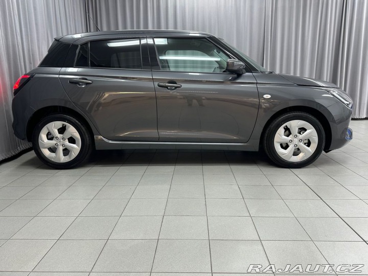 Suzuki Swift 1,2 Premium AT- vůz ve vý 2026