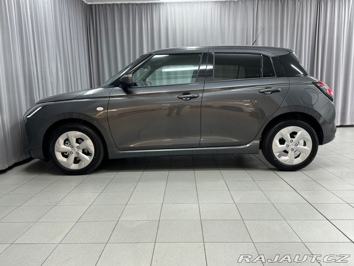 Suzuki Swift Premium CVT- k odběru IHN 2026
