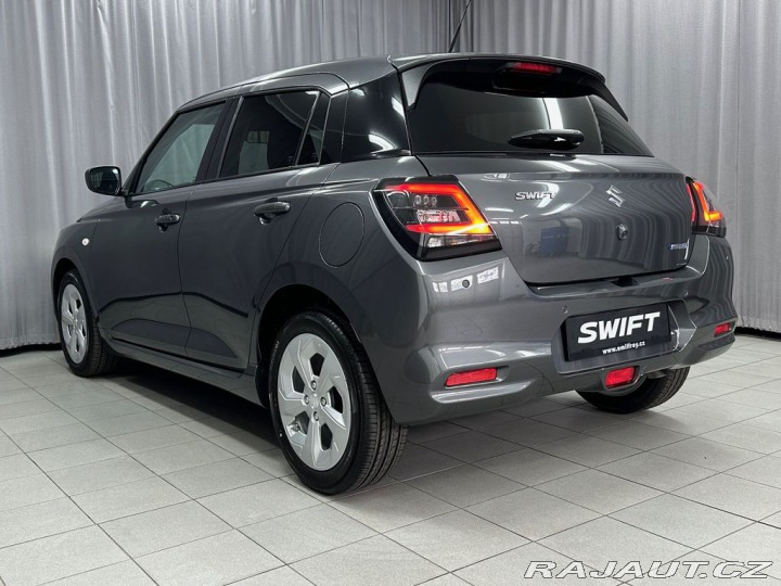 Suzuki Swift Premium AT - k odběru IHN 2026