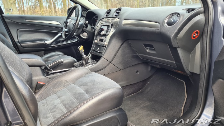 Ford Mondeo 2.0TDCi CZ STK2028 TZ 2010