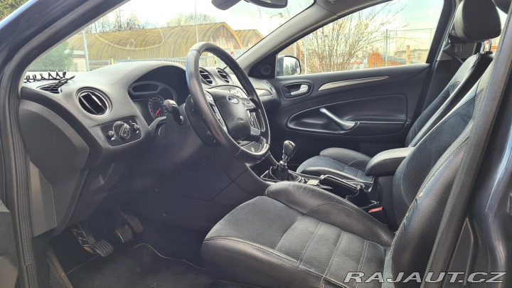 Ford Mondeo 2.0TDCi CZ STK2028 TZ 2010