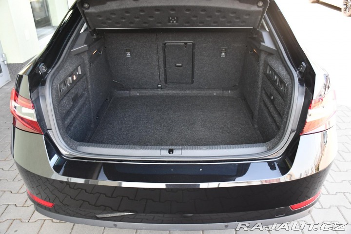 Škoda Superb 2.0TDi 140kW L&K DSG 2017