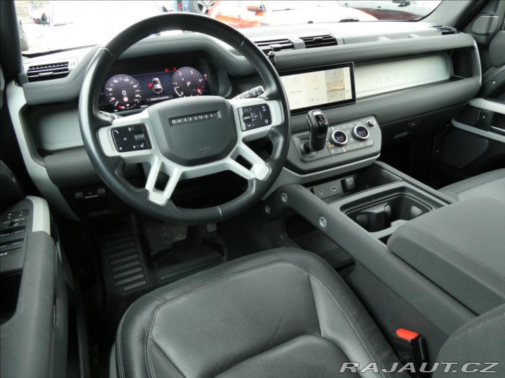Land Rover Defender 3,0 D250 X-Dyn SE,1.maj,Č 2023