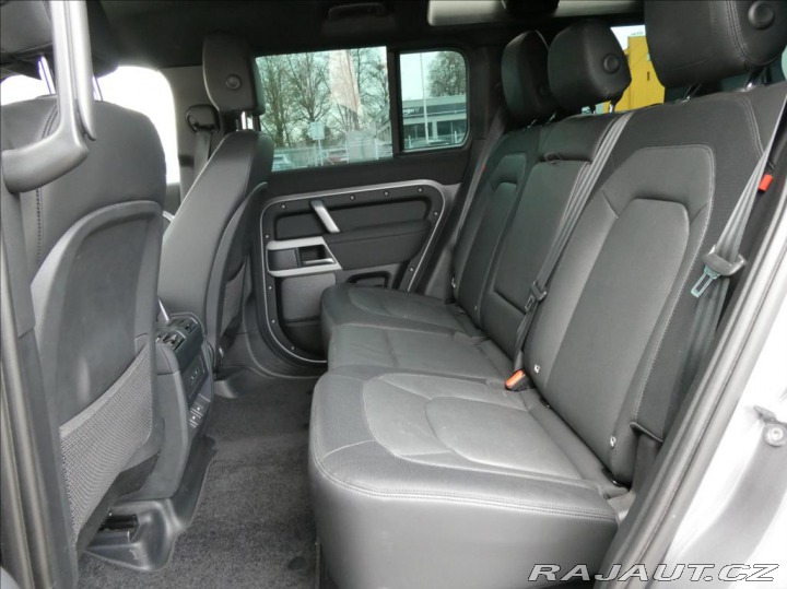 Land Rover Defender 3,0 D250 X-Dyn SE,1.maj,Č 2023