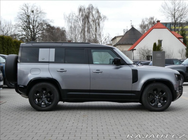Land Rover Defender 3,0 D250 X-Dyn SE,1.maj,Č 2023