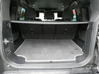 Land Rover Defender 3,0 D250 X-Dyn SE,1.maj,Č 2023