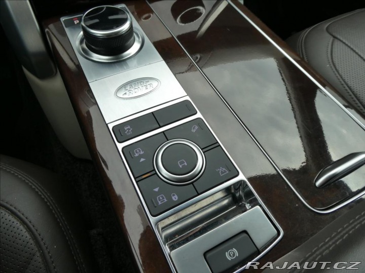 Land Rover Range Rover 4,4 SDV8 VOGUE 1Maj, ČR, 2019