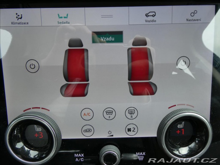 Land Rover Range Rover 4,4 SDV8 VOGUE 1Maj, ČR, 2019