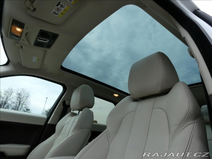 Land Rover Range Rover Evoque 2,2 SD4 1.Maj, ČR, Panora 2013