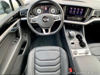 Volkswagen Touareg 3.0 TDI kůže VZDUCH Tažné 2020